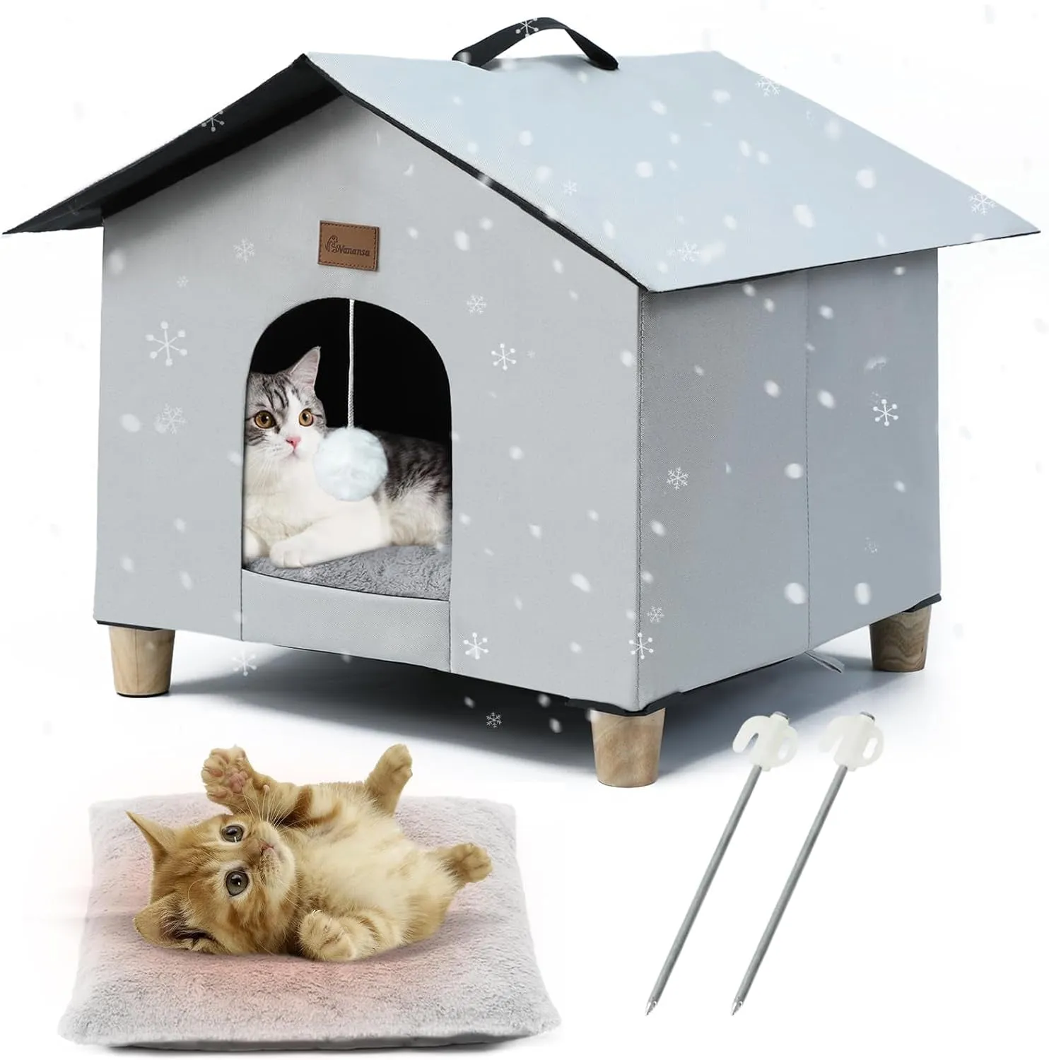 Weatherproof Feral Cat Shelter with Removable Soft Mat